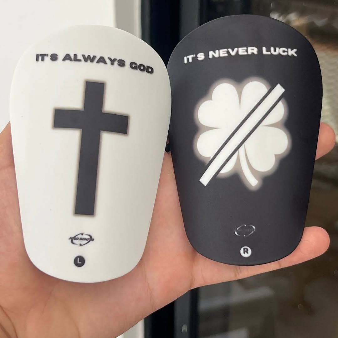 Espinilleras Cristianas “In The Cross We Trust”